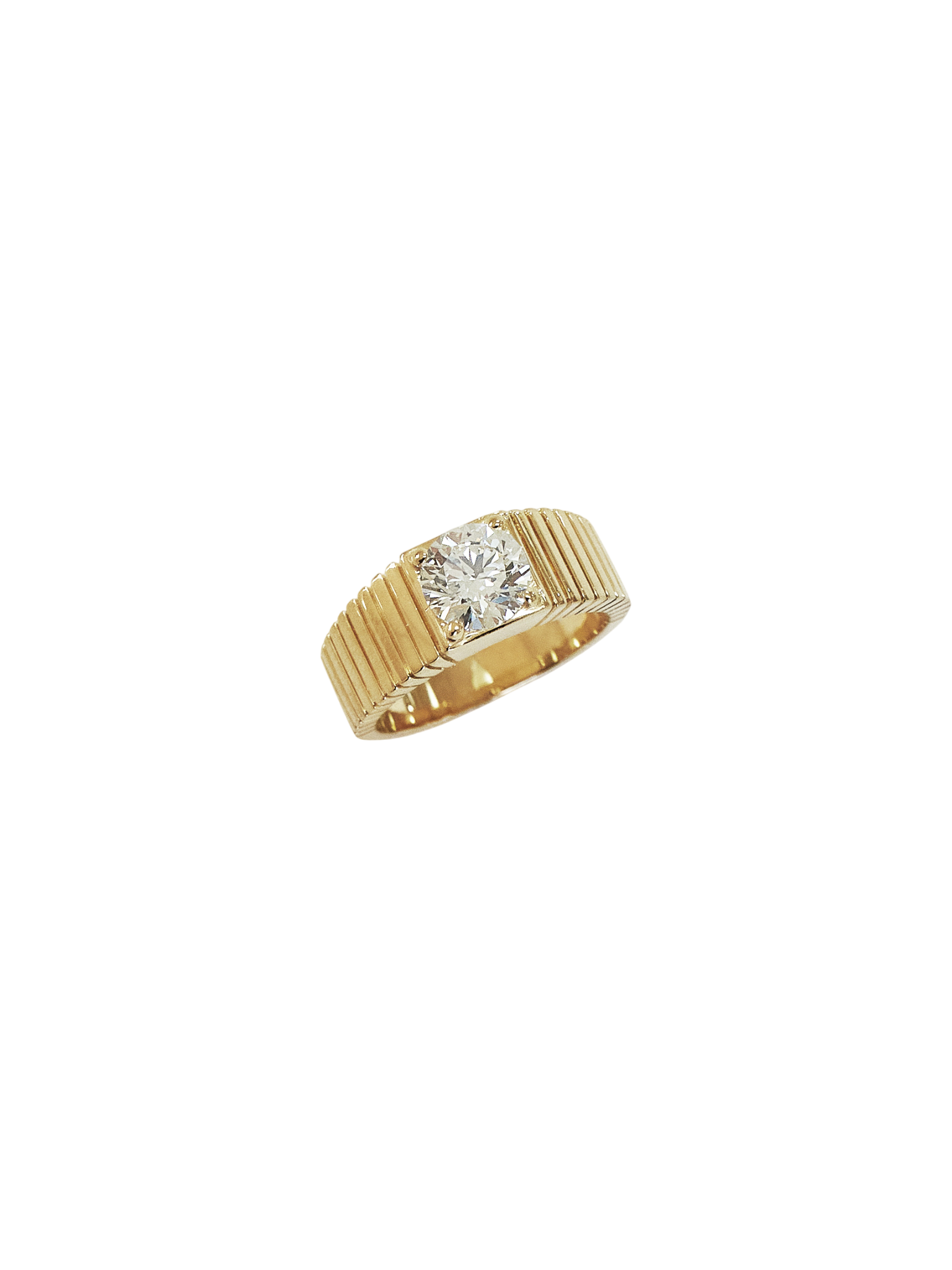 Solis ribbed ring round diamond 1.0 carat